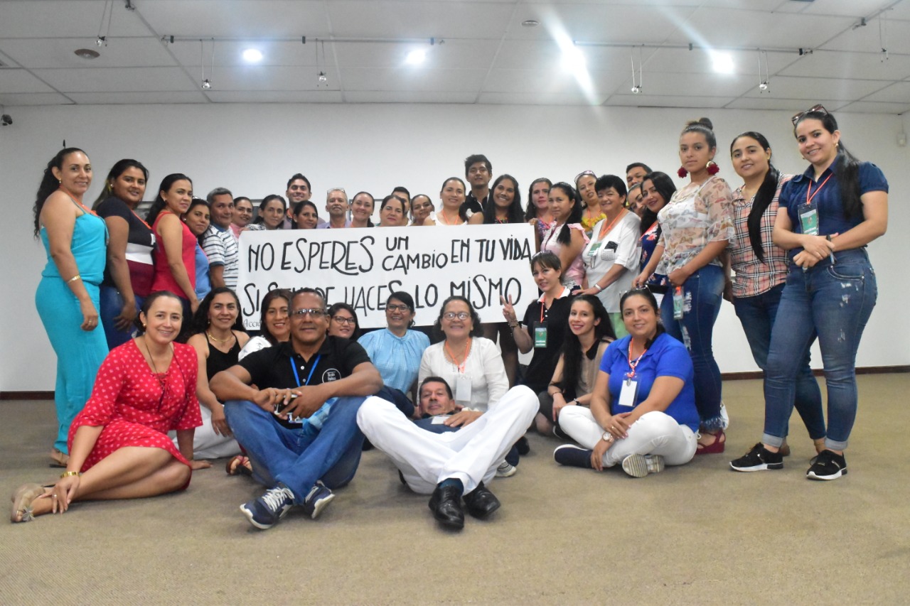 Bibliotecarios de Norte de Santander en talleres de Lettering (2019)